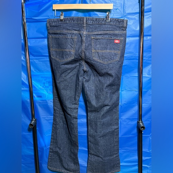 Like New Dickies Women’s jeans size 14R (AD1) - Picture 2 of 9
